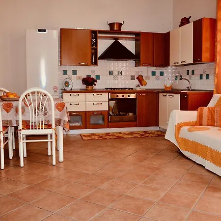 Casa Maglad 펜션 노토